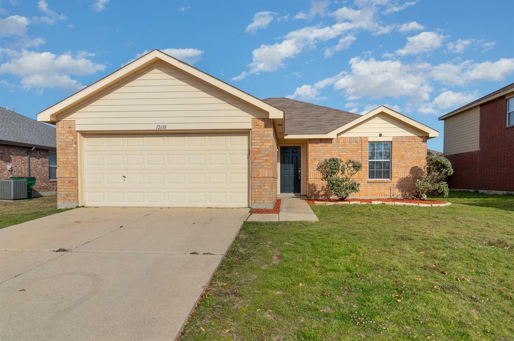 Property Photo: 12618 Carpenter Lane TX 76078