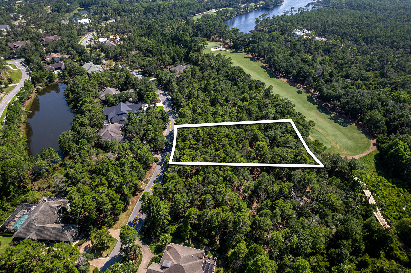 Property Photo: 1613 Sharks Tooth Trail FL 32413
