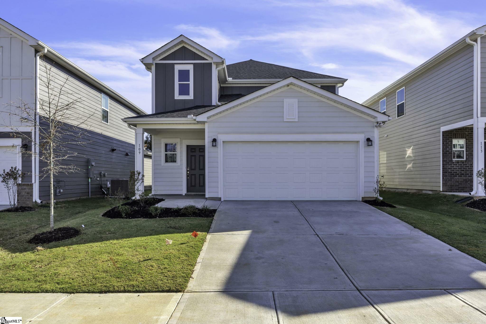 Property Photo: 109 Boren Way SC 29607