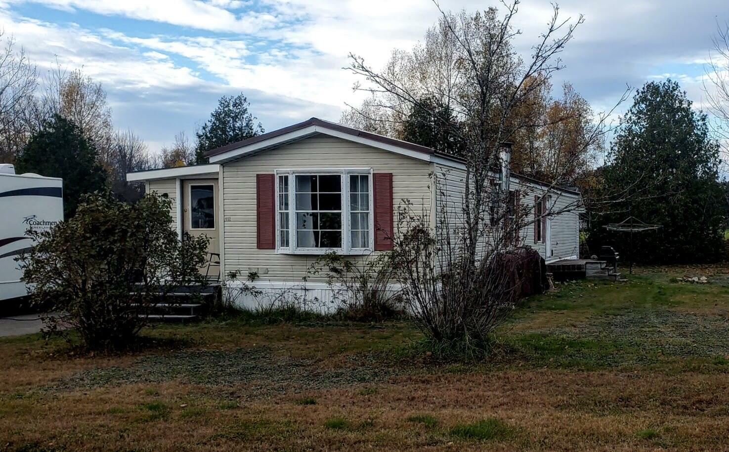 Property Photo:  412 Kelley Mobile Home Park  ME 04462 