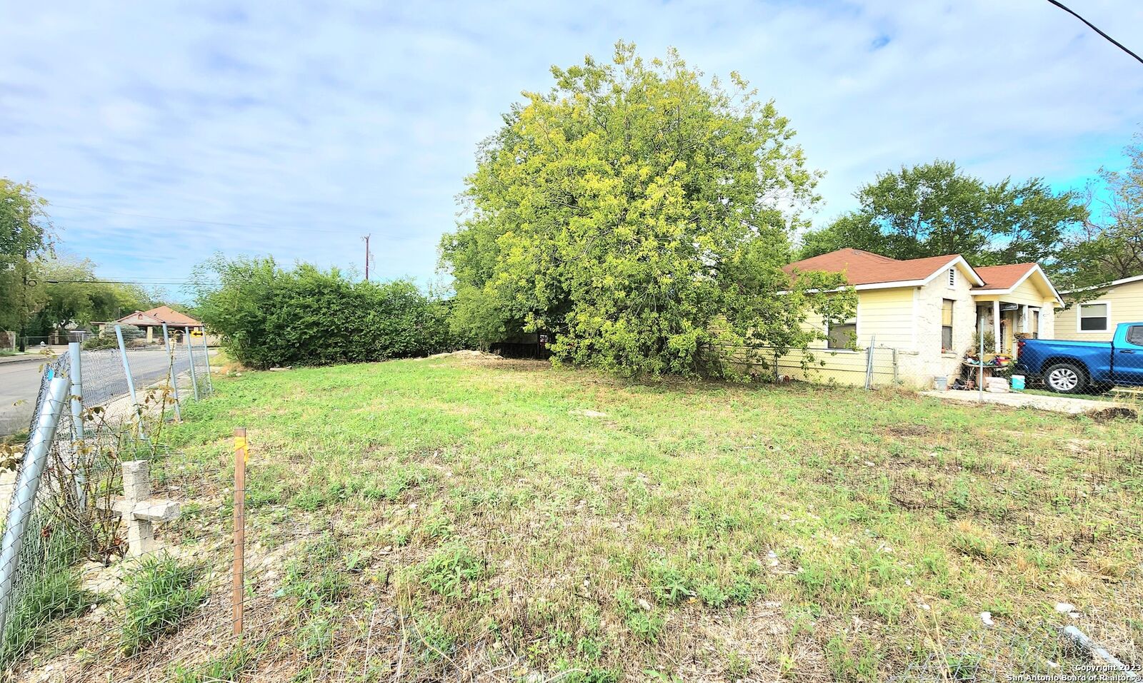 Property Photo:  703 NW 34th St  TX 78228 
