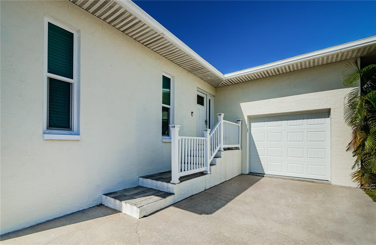 Property Photo: 13733 John Casson Avenue FL 34667