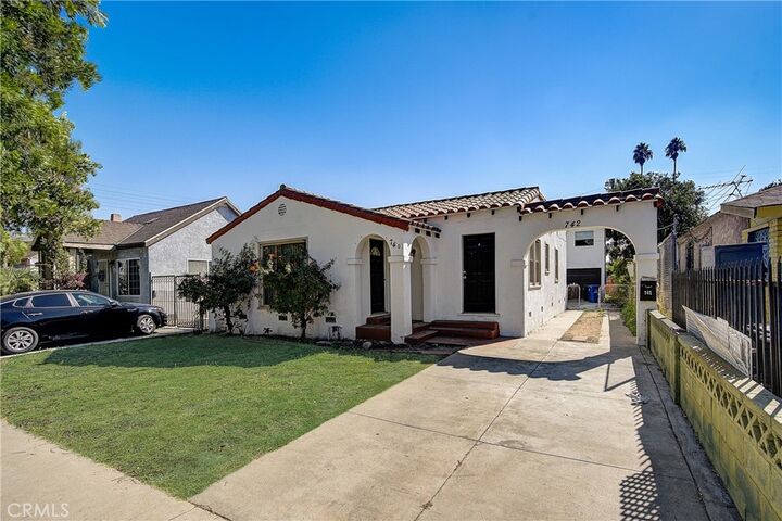 Property Photo: 740 E 83rd Street CA 90001