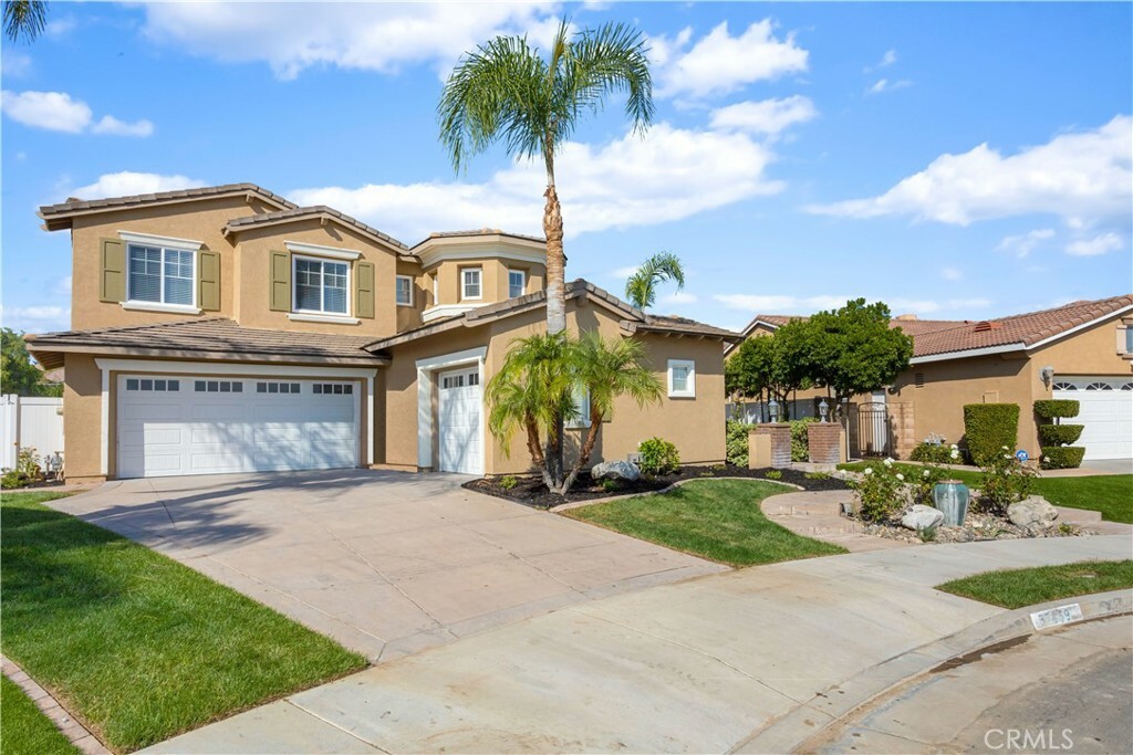 Property Photo:  37859 Oxford Drive  CA 92562 