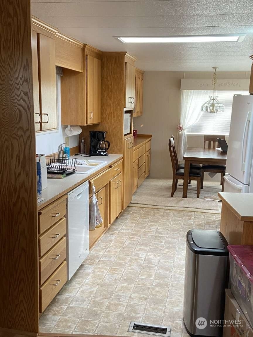 Property Photo: 1415 84th Street SE 95 WA 98208