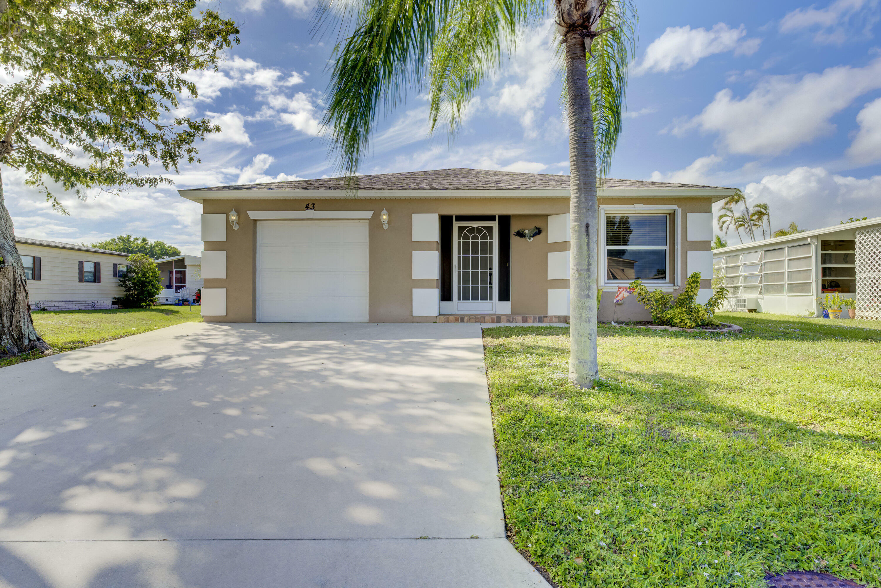 Property Photo:  43 San Roberto  FL 34951 