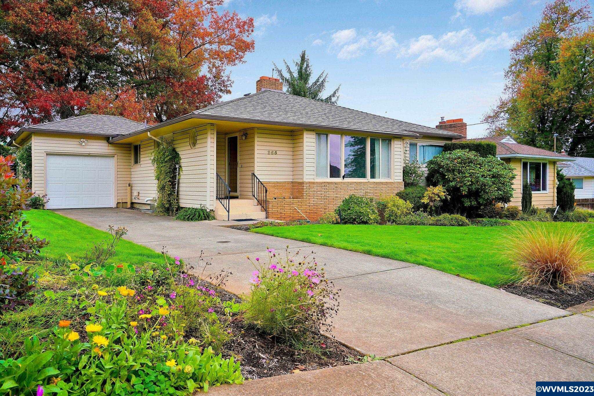 Property Photo: 265 McGilchrist St S OR 97302