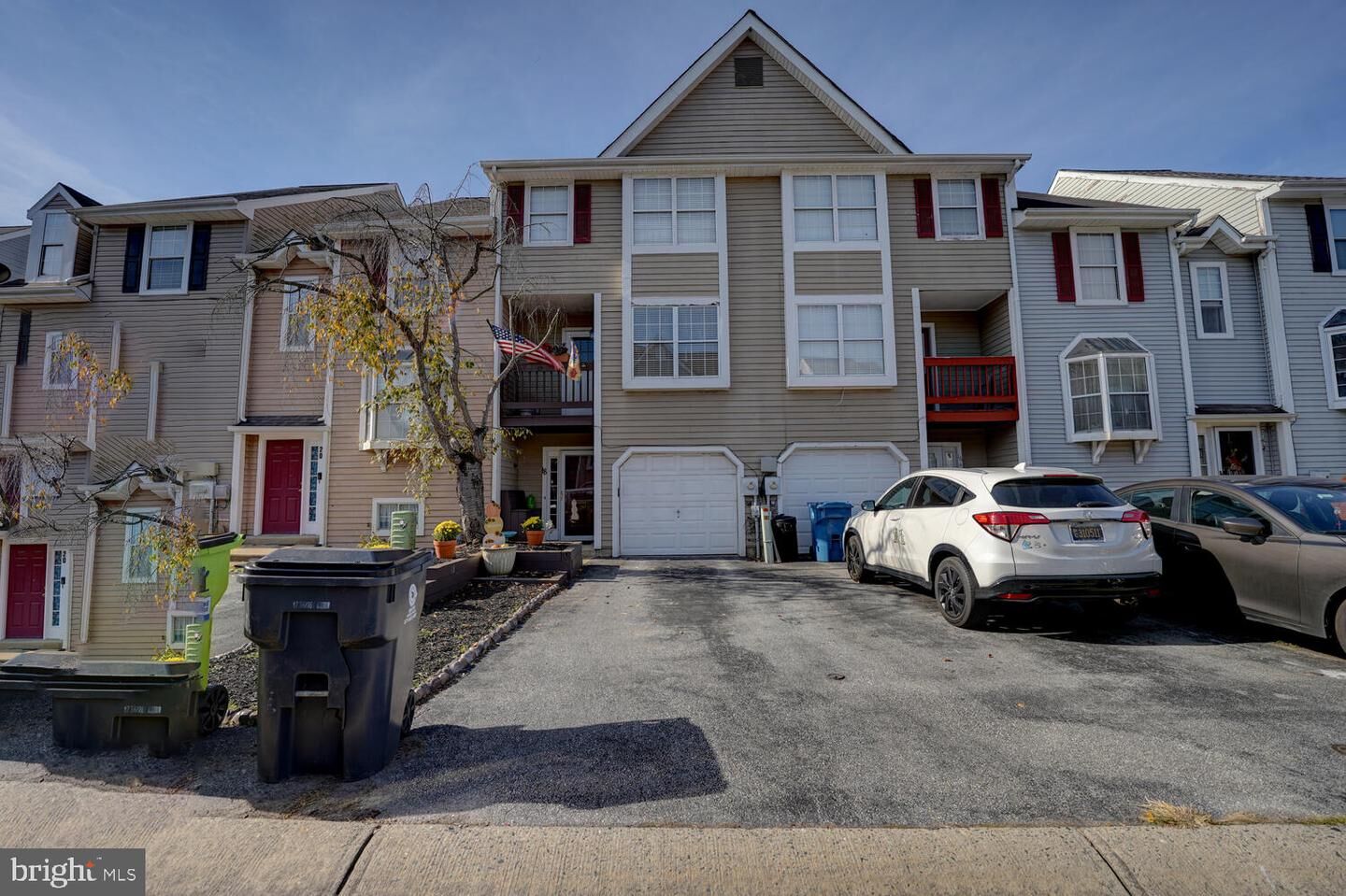 Property Photo:  18 Monferrato Court  DE 19701 