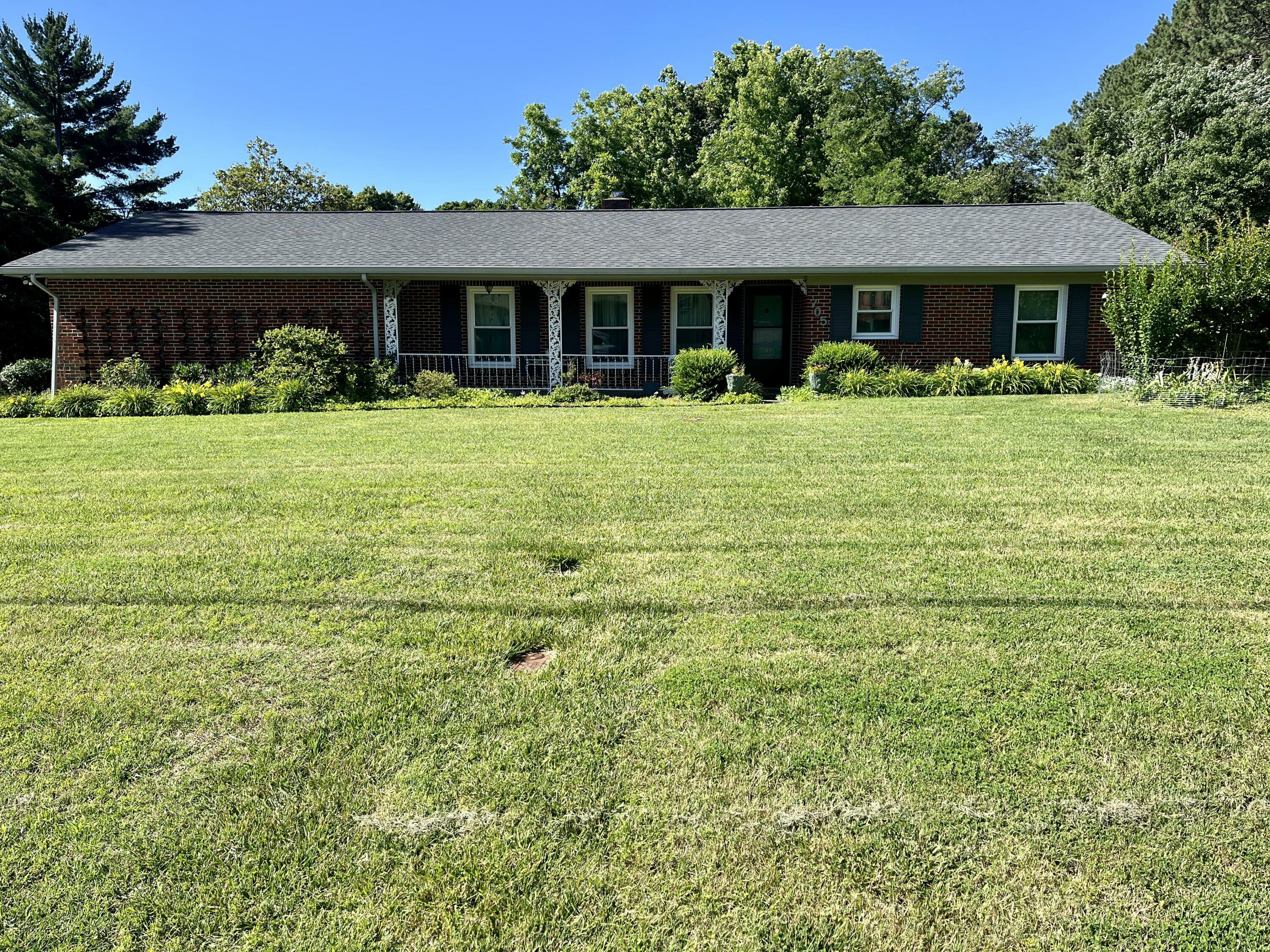 Property Photo:  705 Holland Avenue  GA 30720 