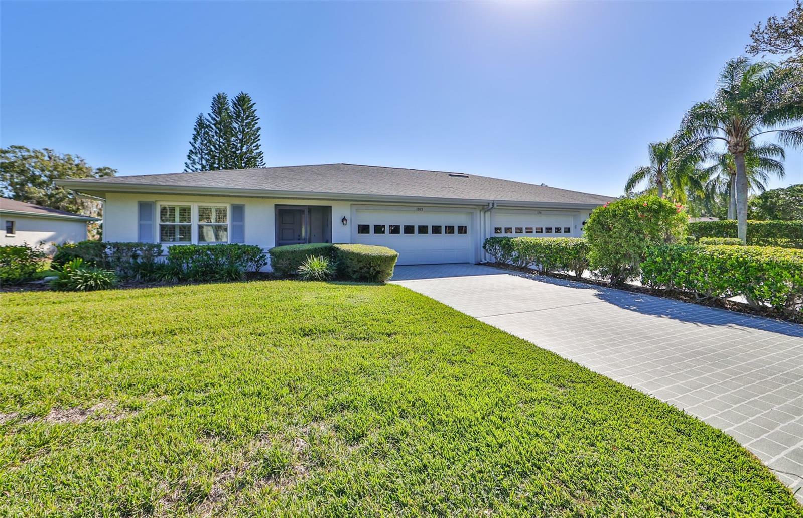 Property Photo:  1703 Hammersmith Drive  FL 33573 