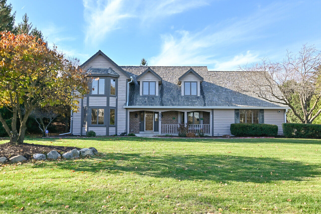 Property Photo: 2415 Wynfield Ct WI 53045