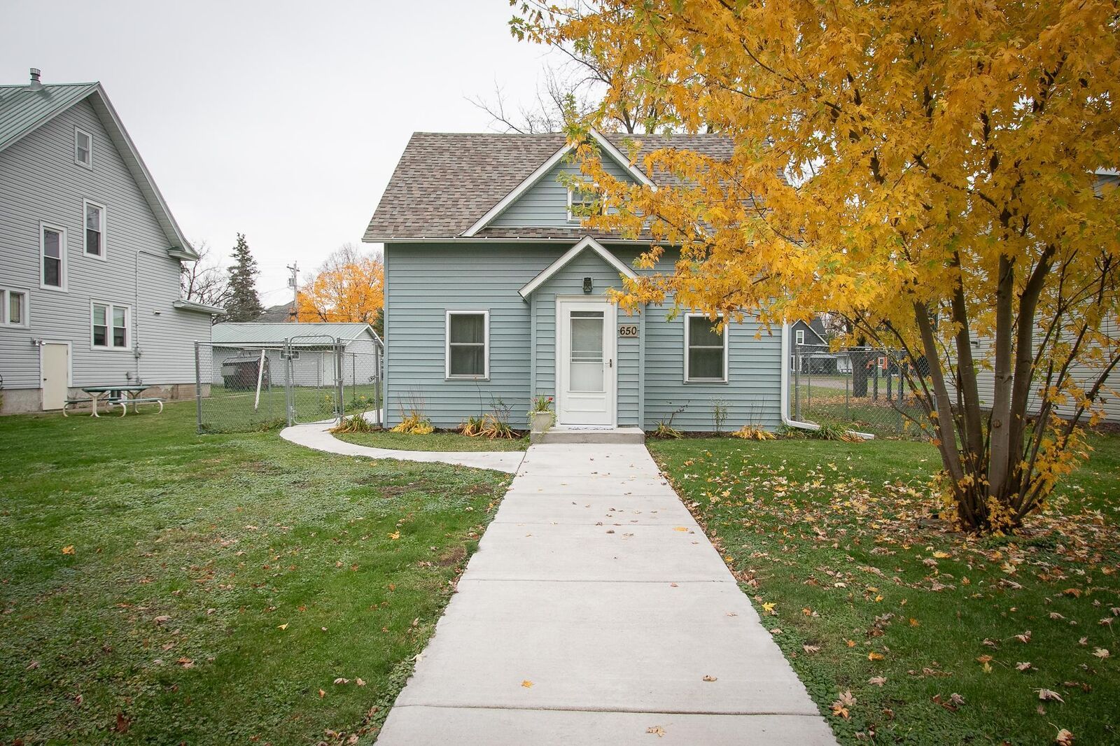 Property Photo: 650 W 3rd Street MN 55069