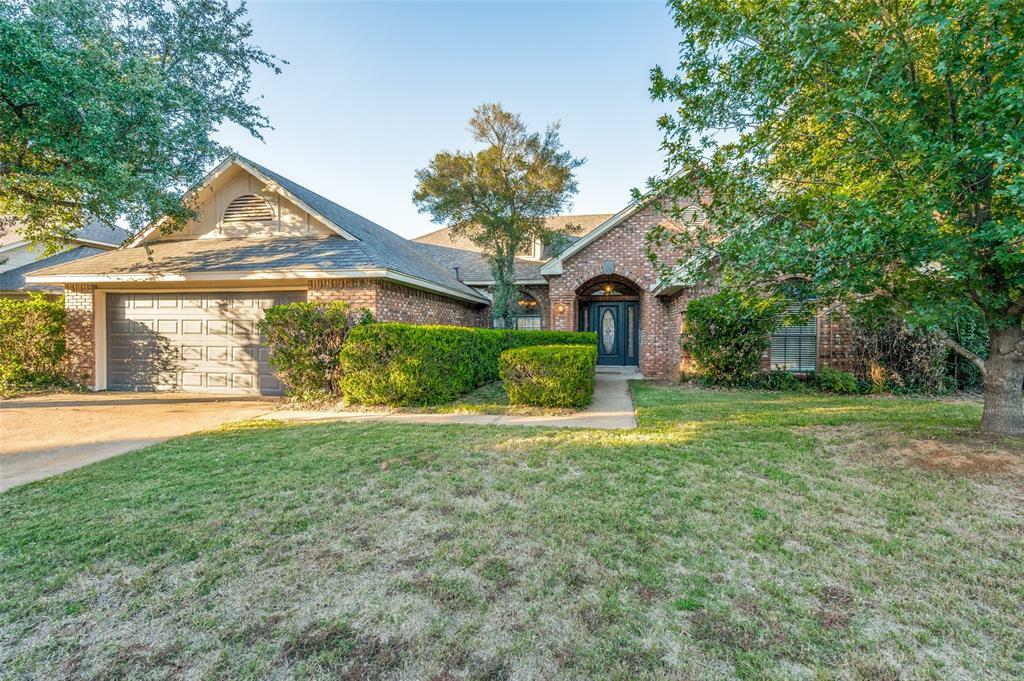 Property Photo:  605 Gunnison Drive  TX 76006 