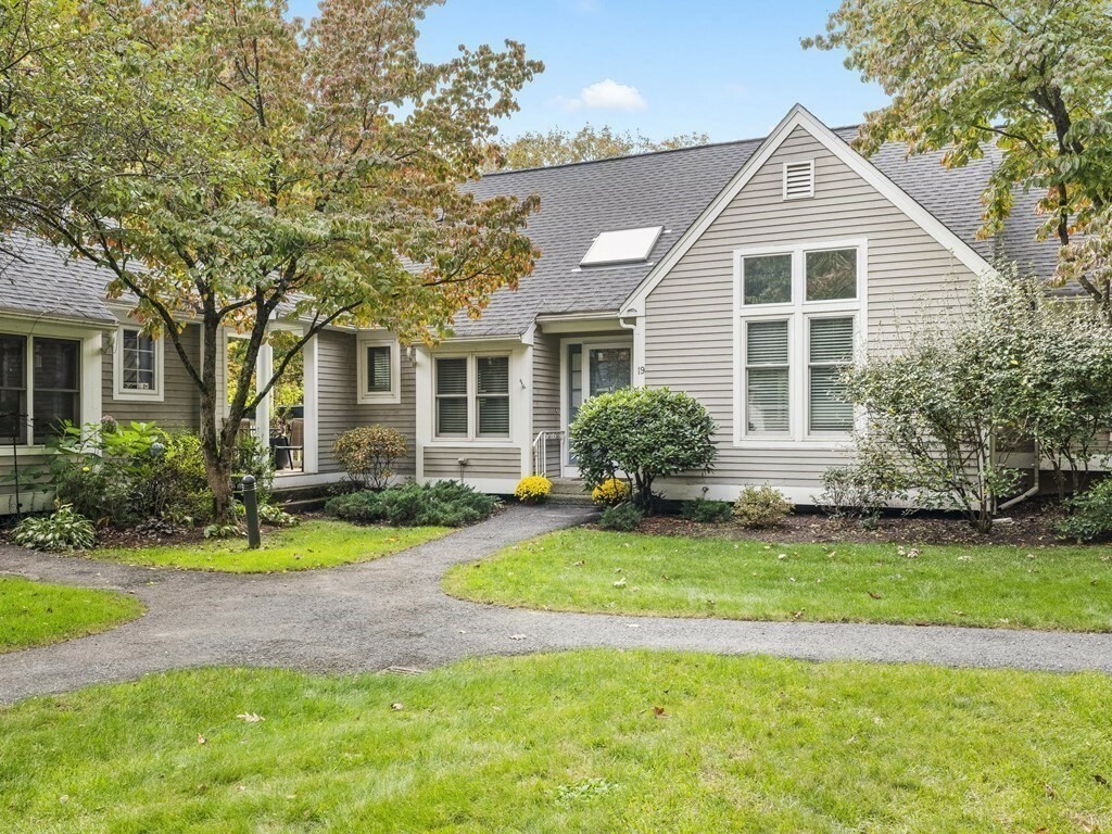 Property Photo: 19 Brewster Ln 19 MA 01720