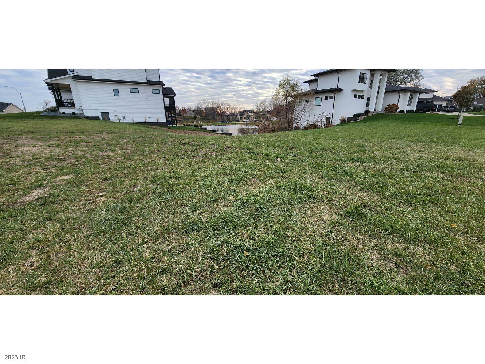 Property Photo: 1015 Ford Lane IA 50263