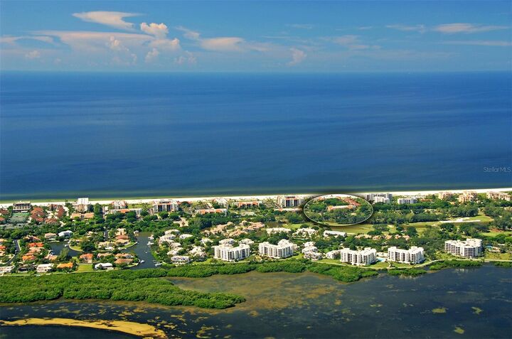 Property Photo:  2055 Gulf Of Mexico Drive G2-201  FL 34228 