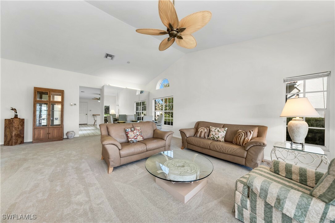 Property Photo:  13371 Southampton Drive  FL 34135 