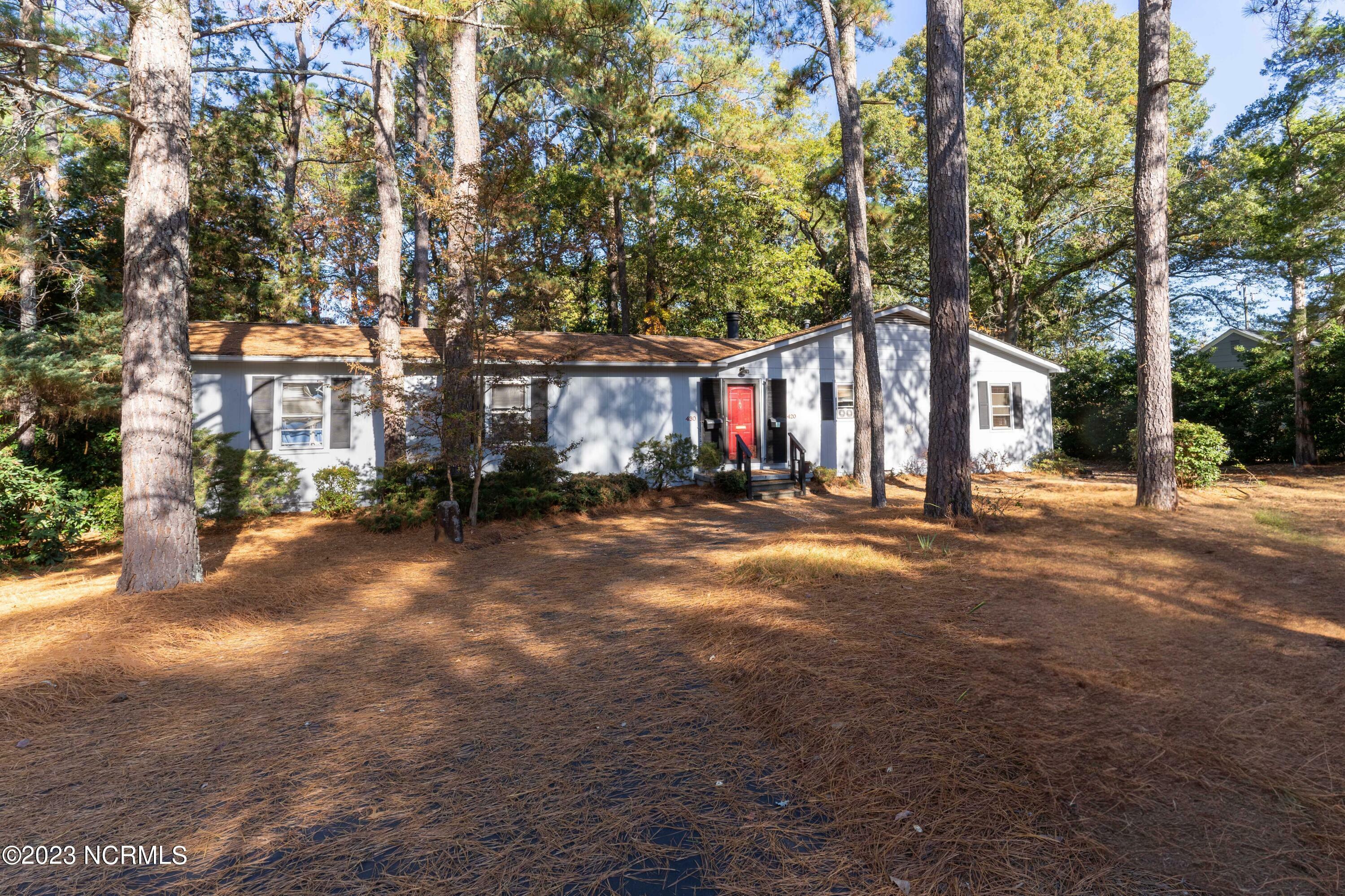 Property Photo:  420 S Ashe Street  NC 28387 