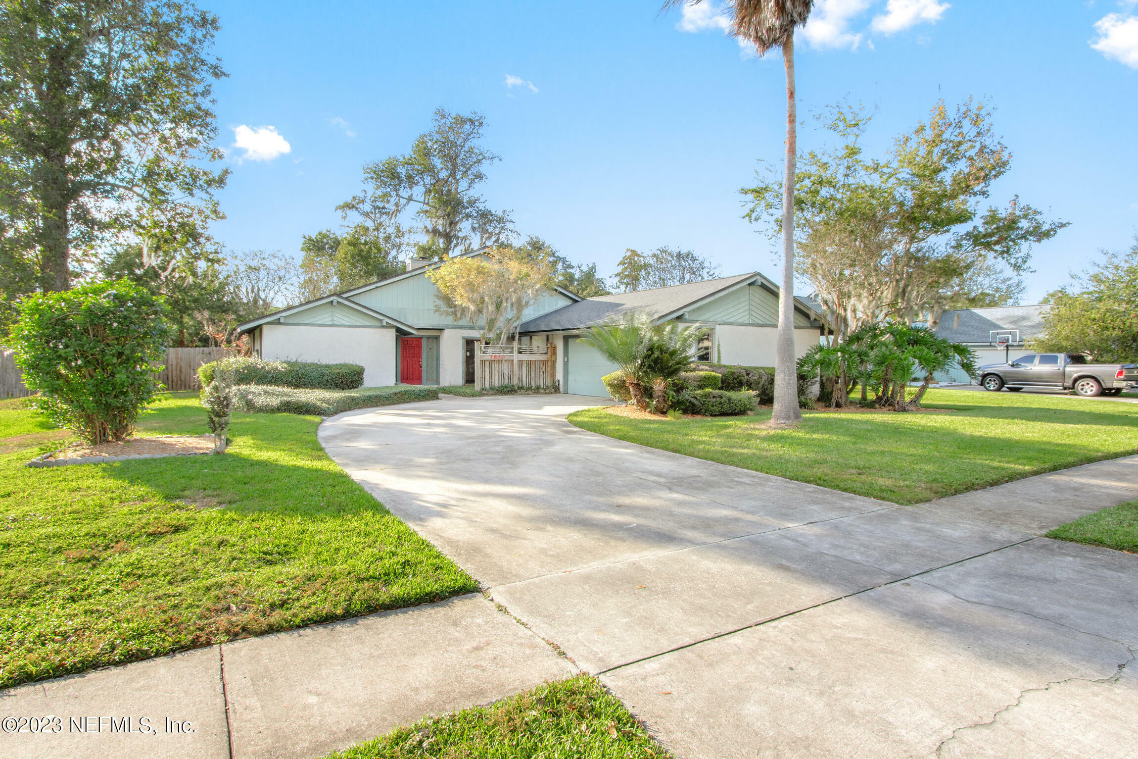 Property Photo:  1820 Indian Springs Drive  FL 32246 