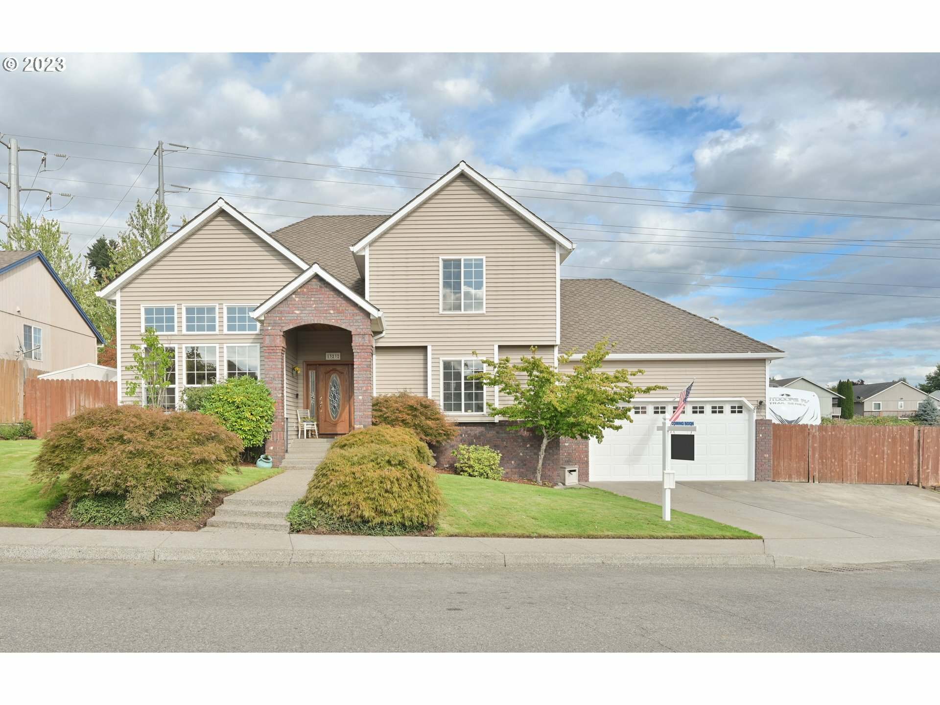 Property Photo:  13232 SE 140th Ave  OR 97086 