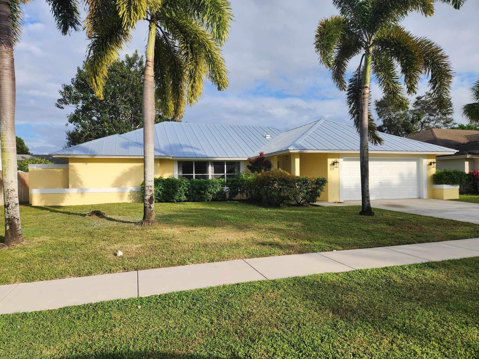 Property Photo: 1750 Primrose Lane FL 33414