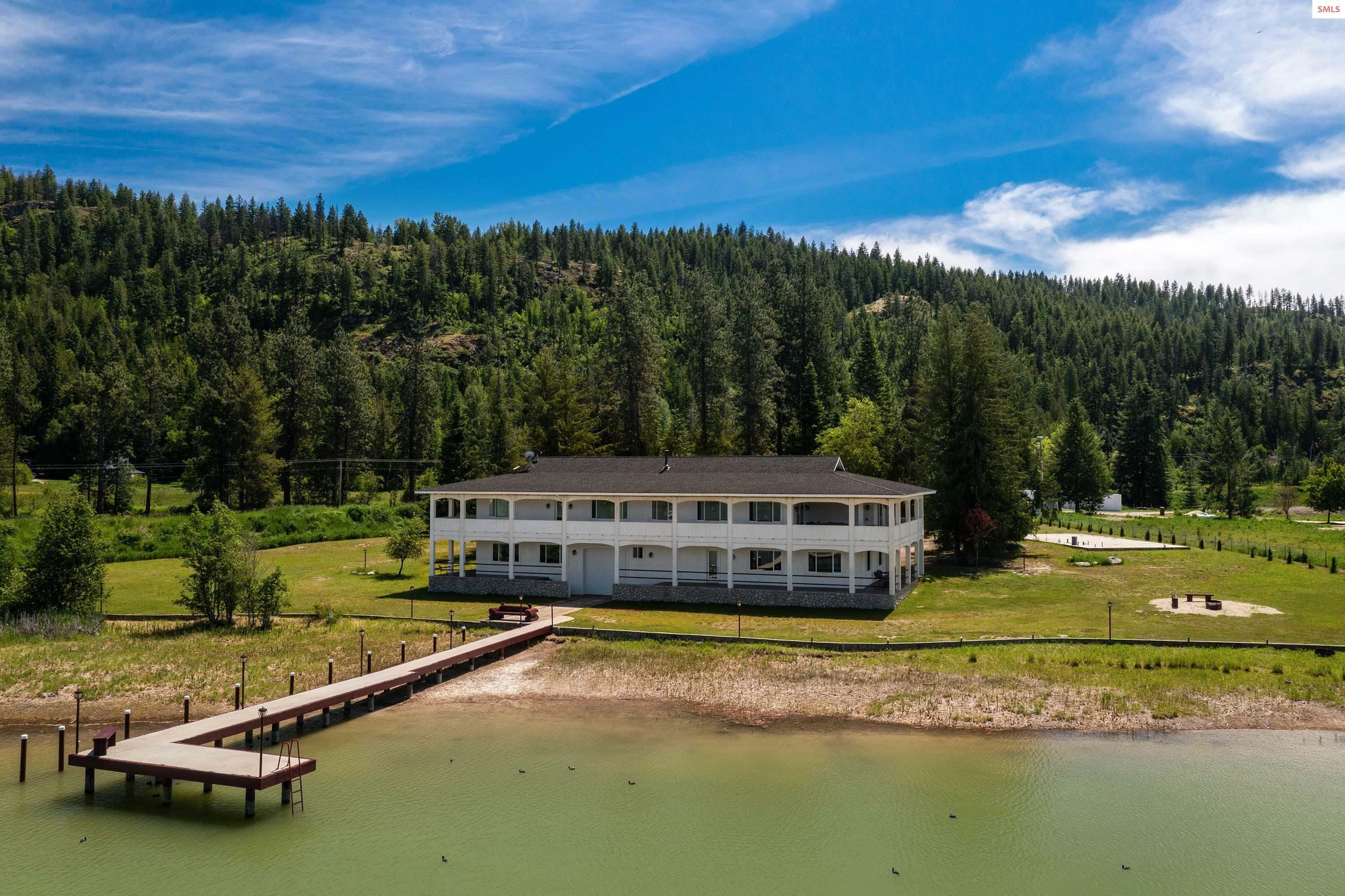 10673 Lakeshore Dr And 10675 Lakeshore Drive  Sagle ID 83860 photo