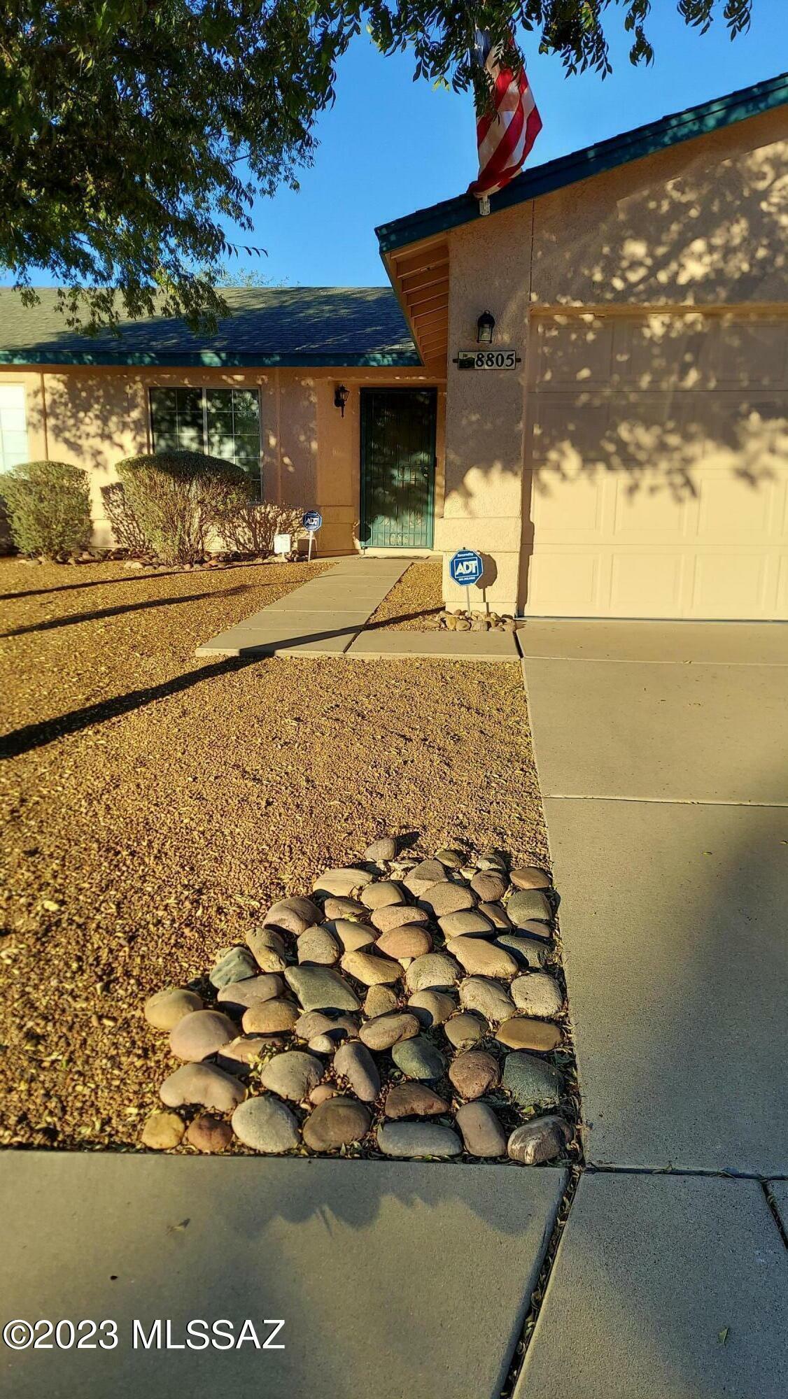 Property Photo: 8805 E Eagle Creek Drive AZ 85730