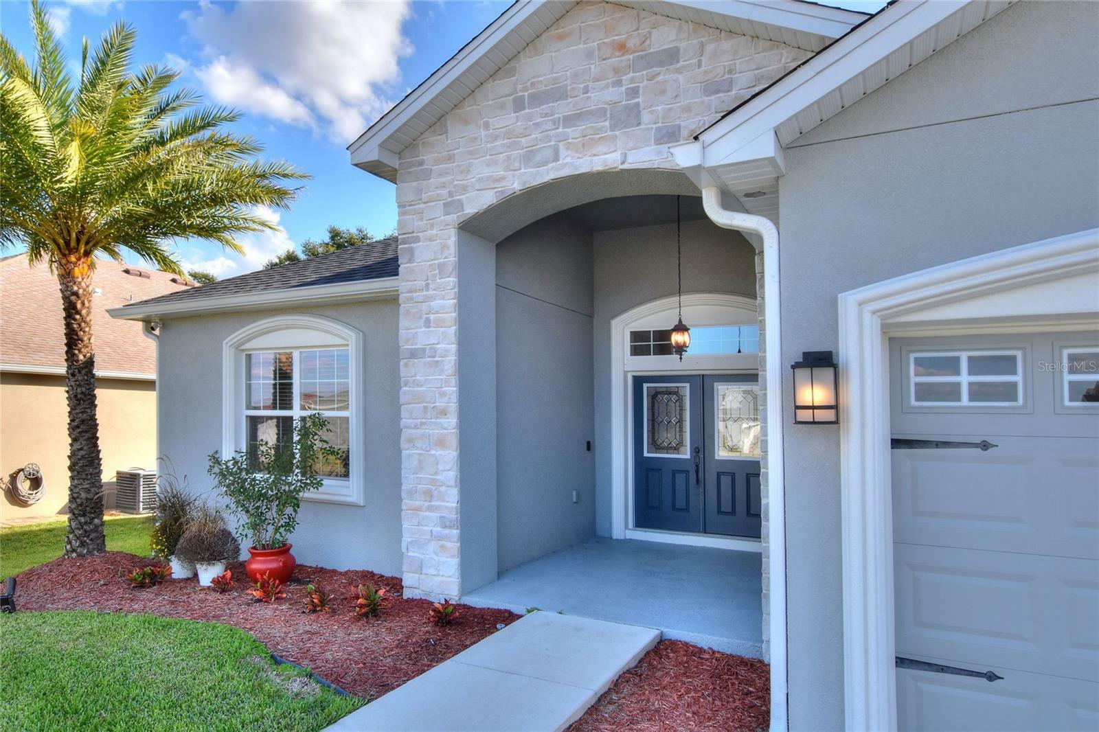 Property Photo: 3009 Pearly Drive FL 33812