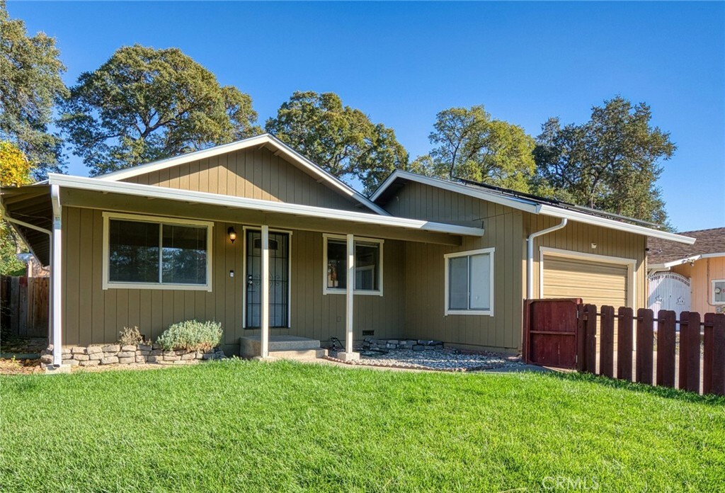 Property Photo:  5556 Konocti Terrace Drive  CA 95451 