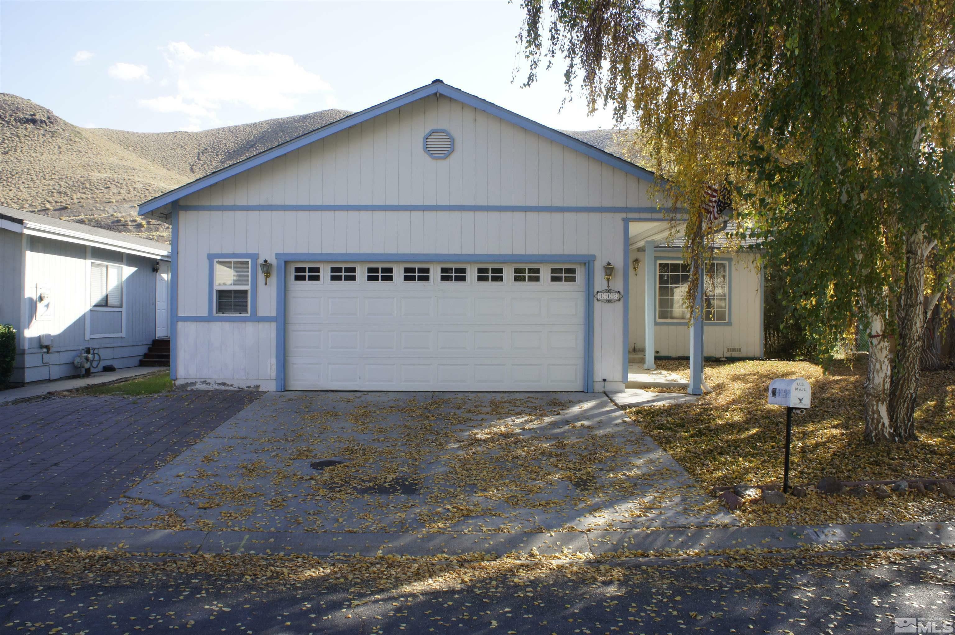 Property Photo:  112 Ave De La Bleu De Clair  NV 89434 