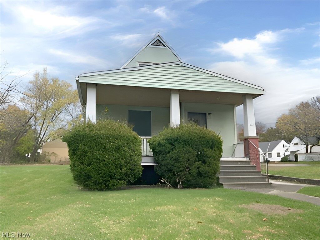 Property Photo: 13513 Dressler Avenue OH 44125