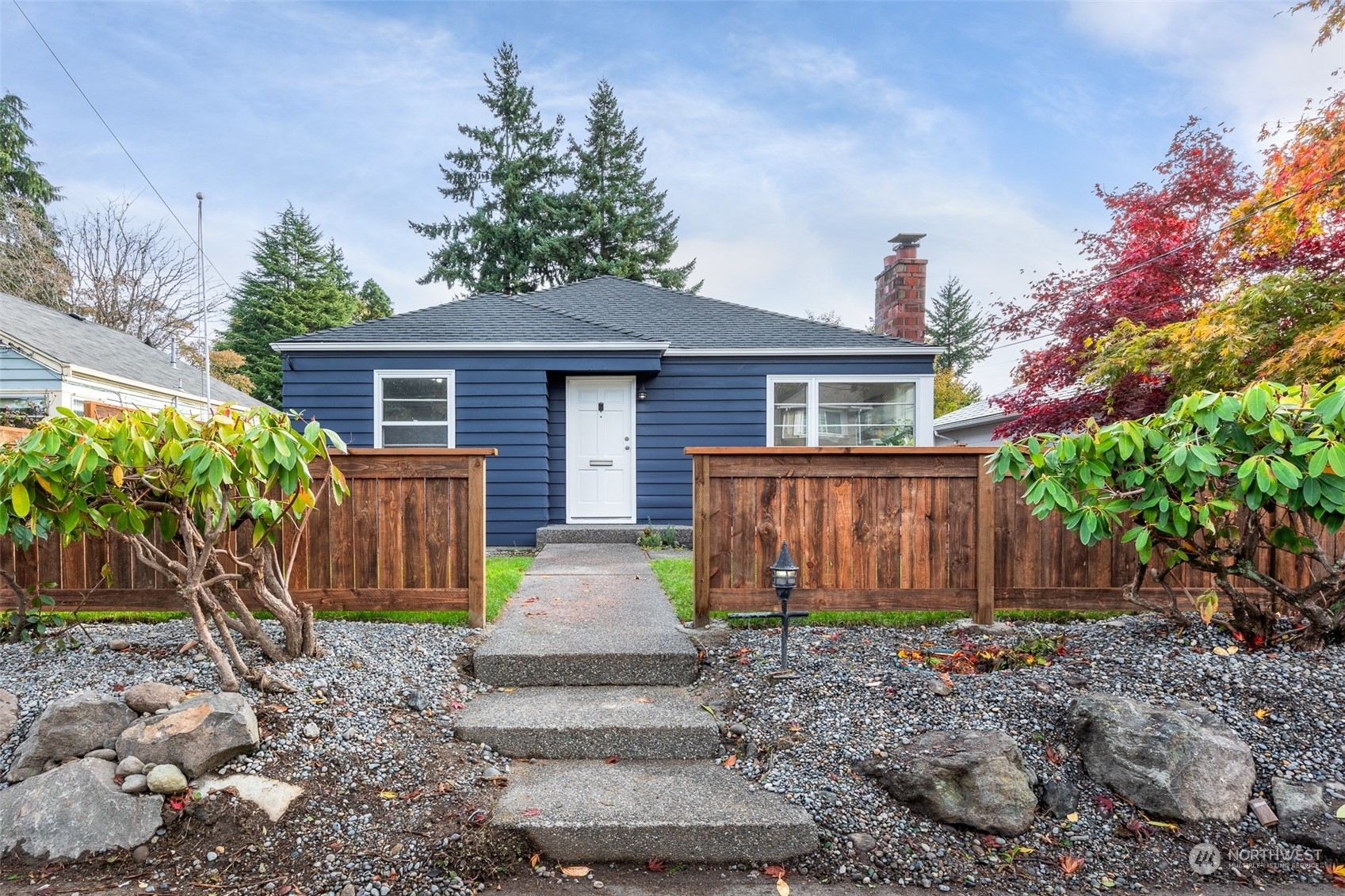 Property Photo:  9512 Mary Avenue NW 1  WA 98117 