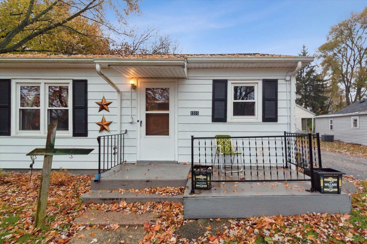 Property Photo:  1515 Hamilton Avenue  WI 53548 