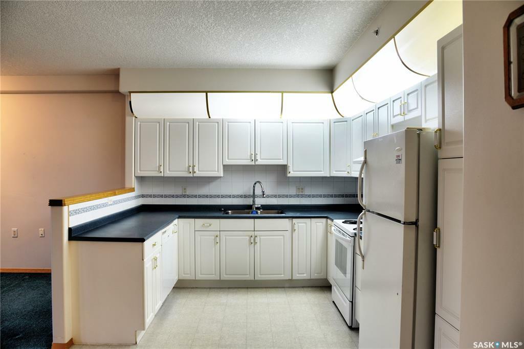Property Photo:  325 Keevil Crescent 433  SK S7N 4R8 