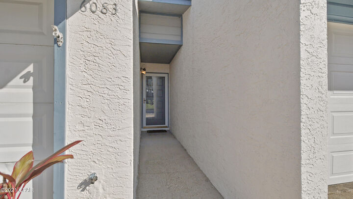 Property Photo: 6083 E Highway 98 FL 32404