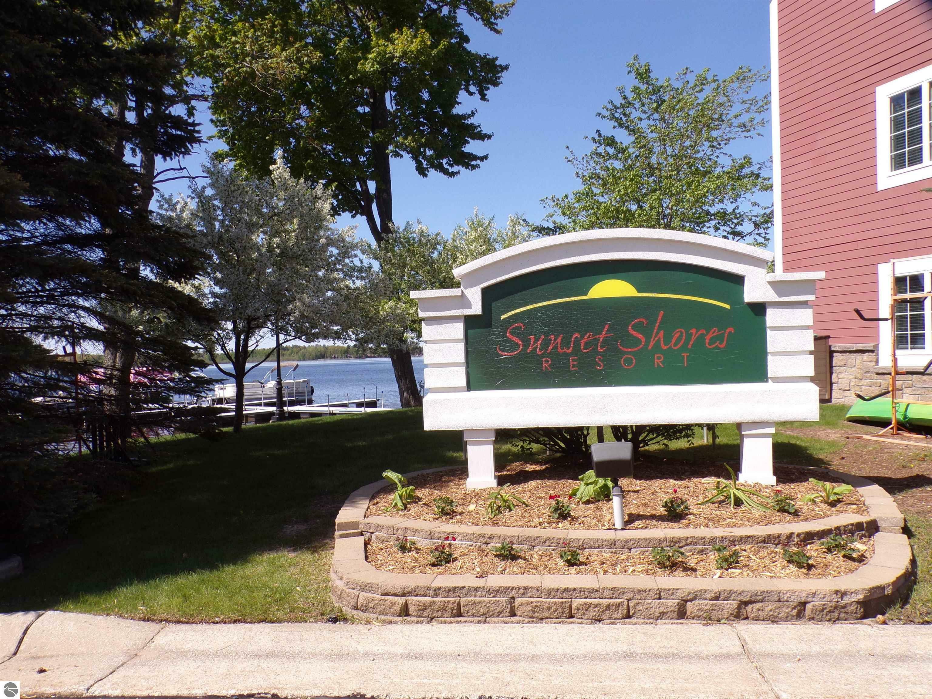 Property Photo:  1246 Sunnyside Drive  MI 49601 