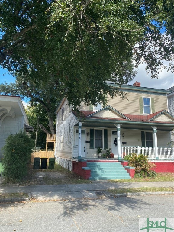 210 E 40th Street  Savannah GA 31401 photo