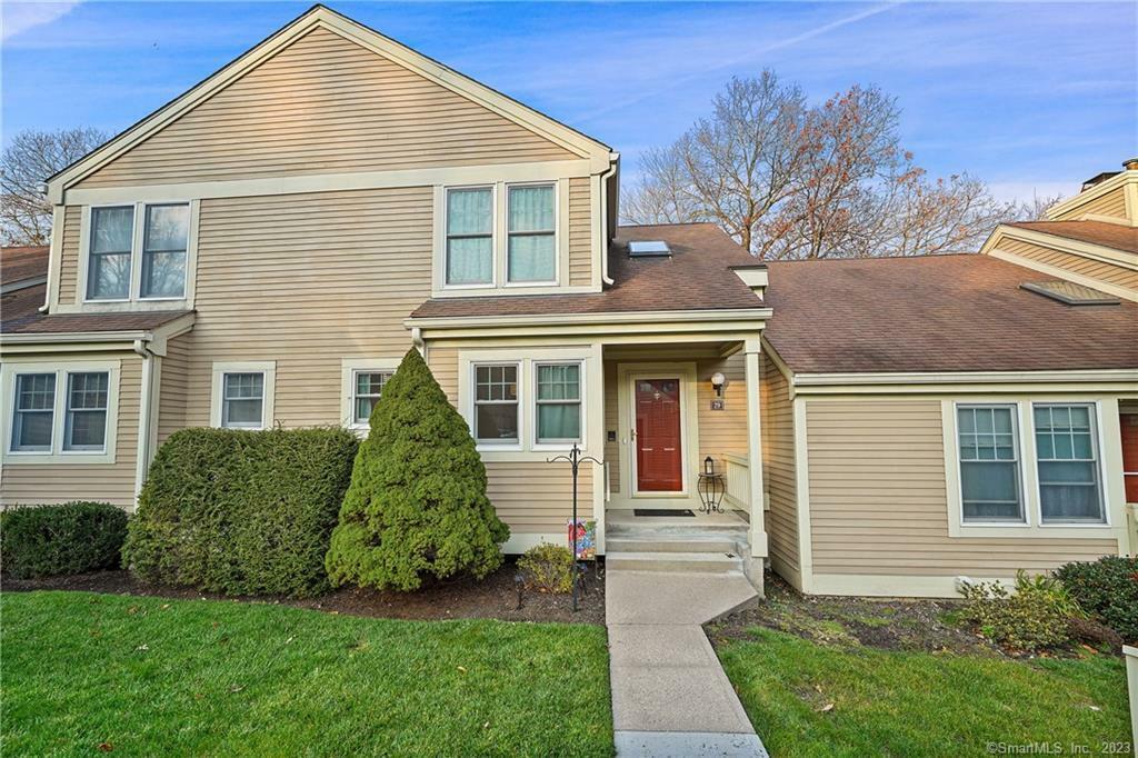 Property Photo: 29 Brittania Drive 29 CT 06811