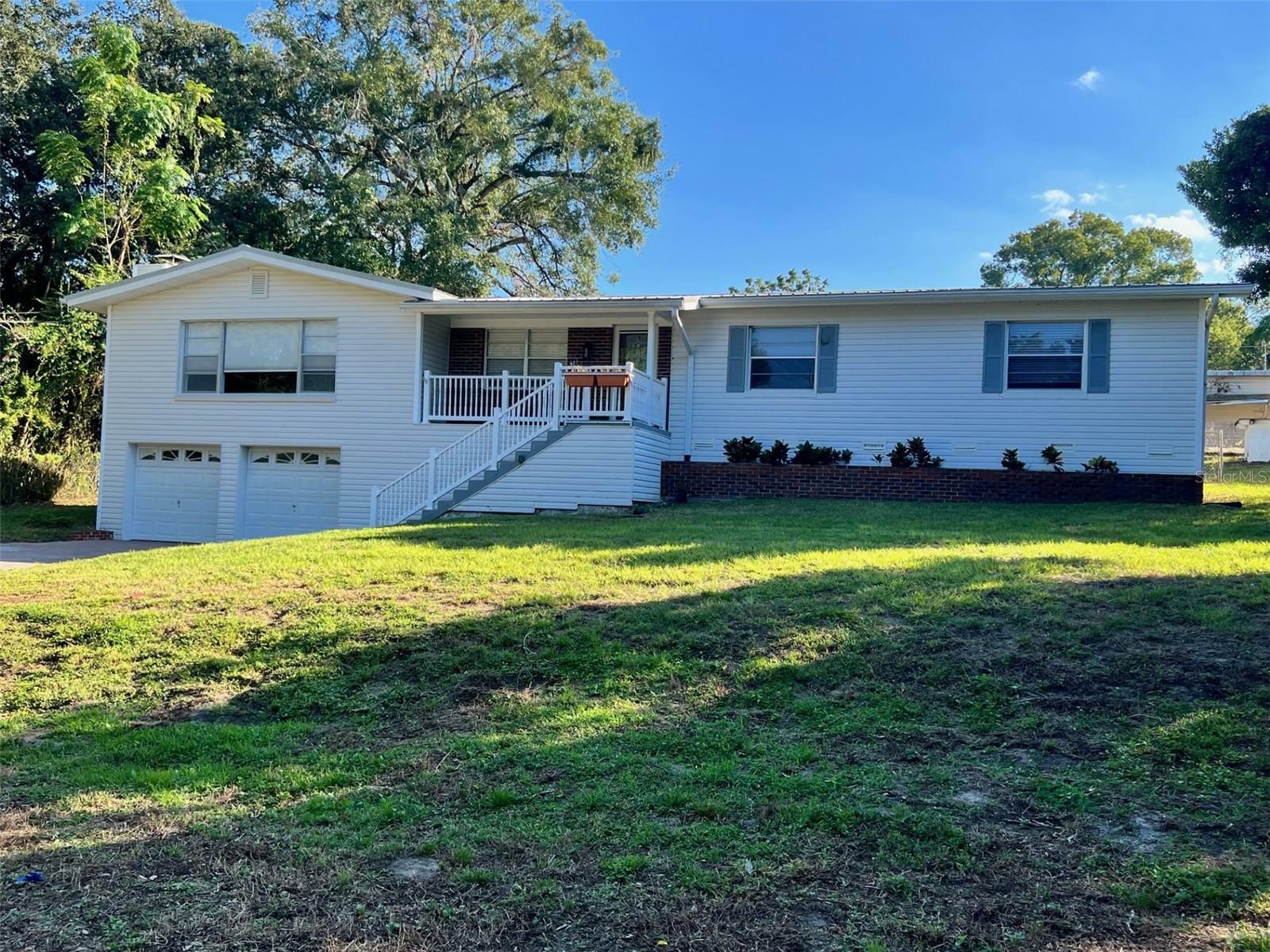 Property Photo:  3702 Mirror Lake Drive  FL 32703 