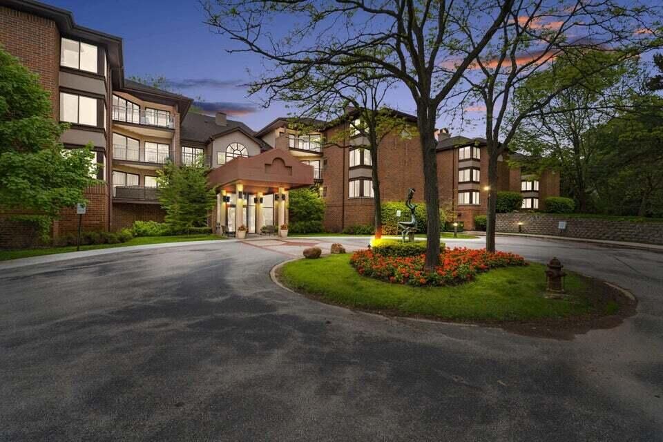 Property Photo:  1600 W Green Tree Rd 112  WI 53209 