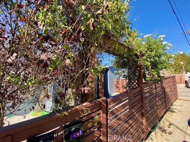 Property Photo:  1167 Geraghty Avenue  CA 90063 