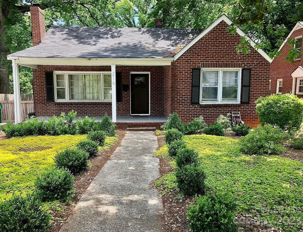 Property Photo: 216 Sylvania Avenue NC 28205