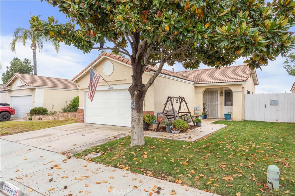 Property Photo:  27878 Moonridge Drive  CA 92585 