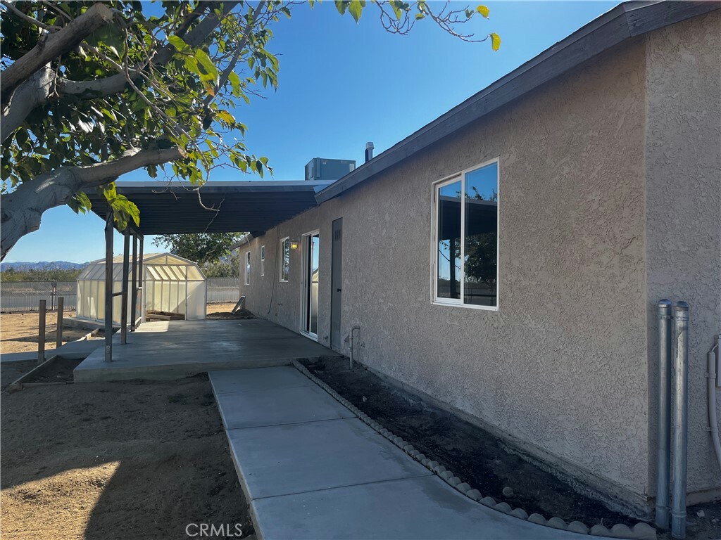 Property Photo:  7147 Lennox Avenue  CA 92284 