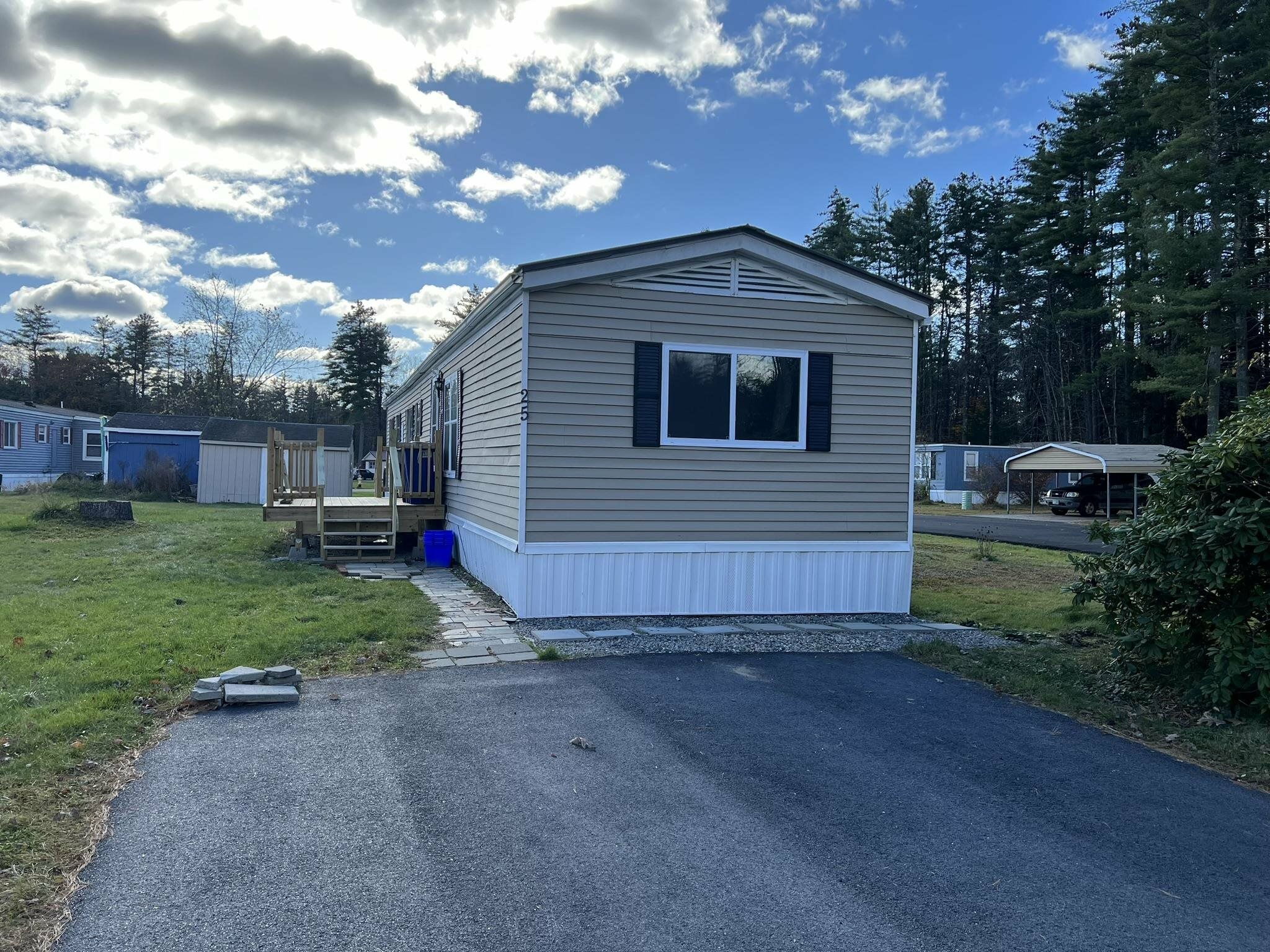 Property Photo:  25 N Emperor Drive  NH 03303 