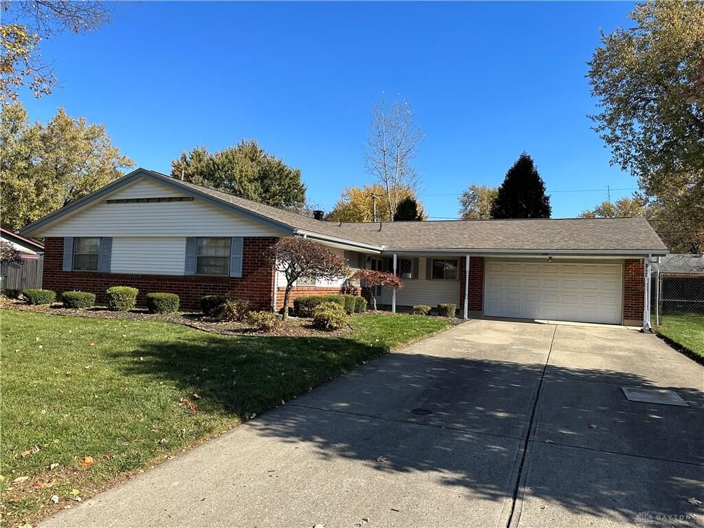 Property Photo: 1004 Hazel Avenue OH 45322
