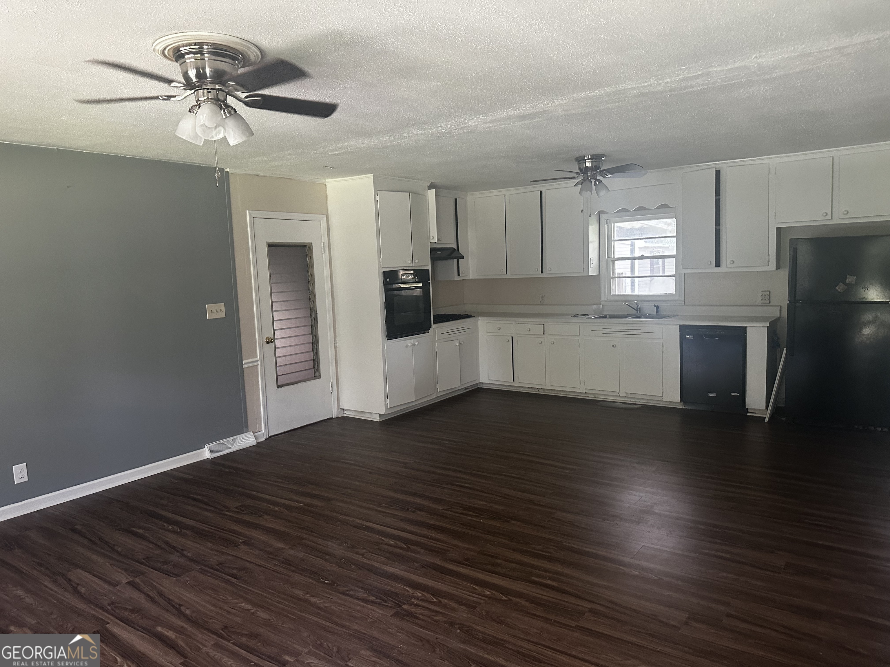 Property Photo:  243 Peachtree Street  GA 30125 