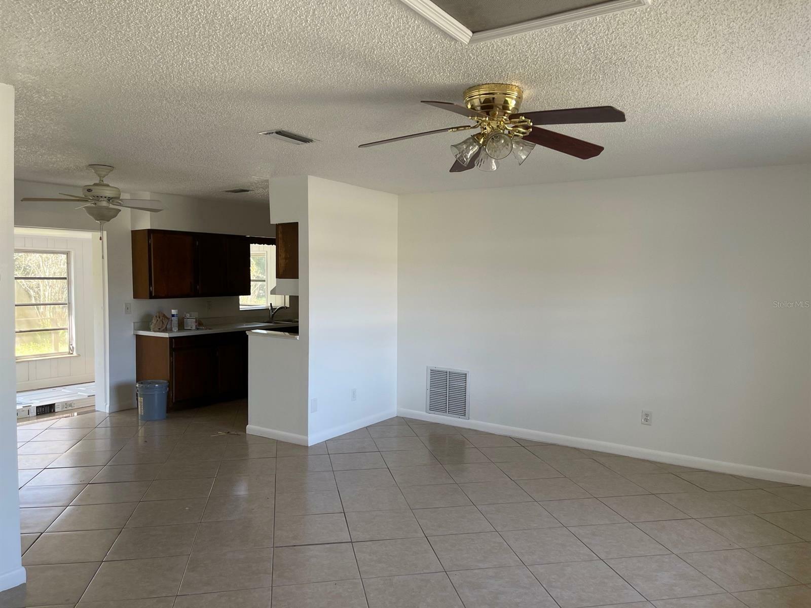 Property Photo:  2504 Crestwood Avenue  FL 32168 