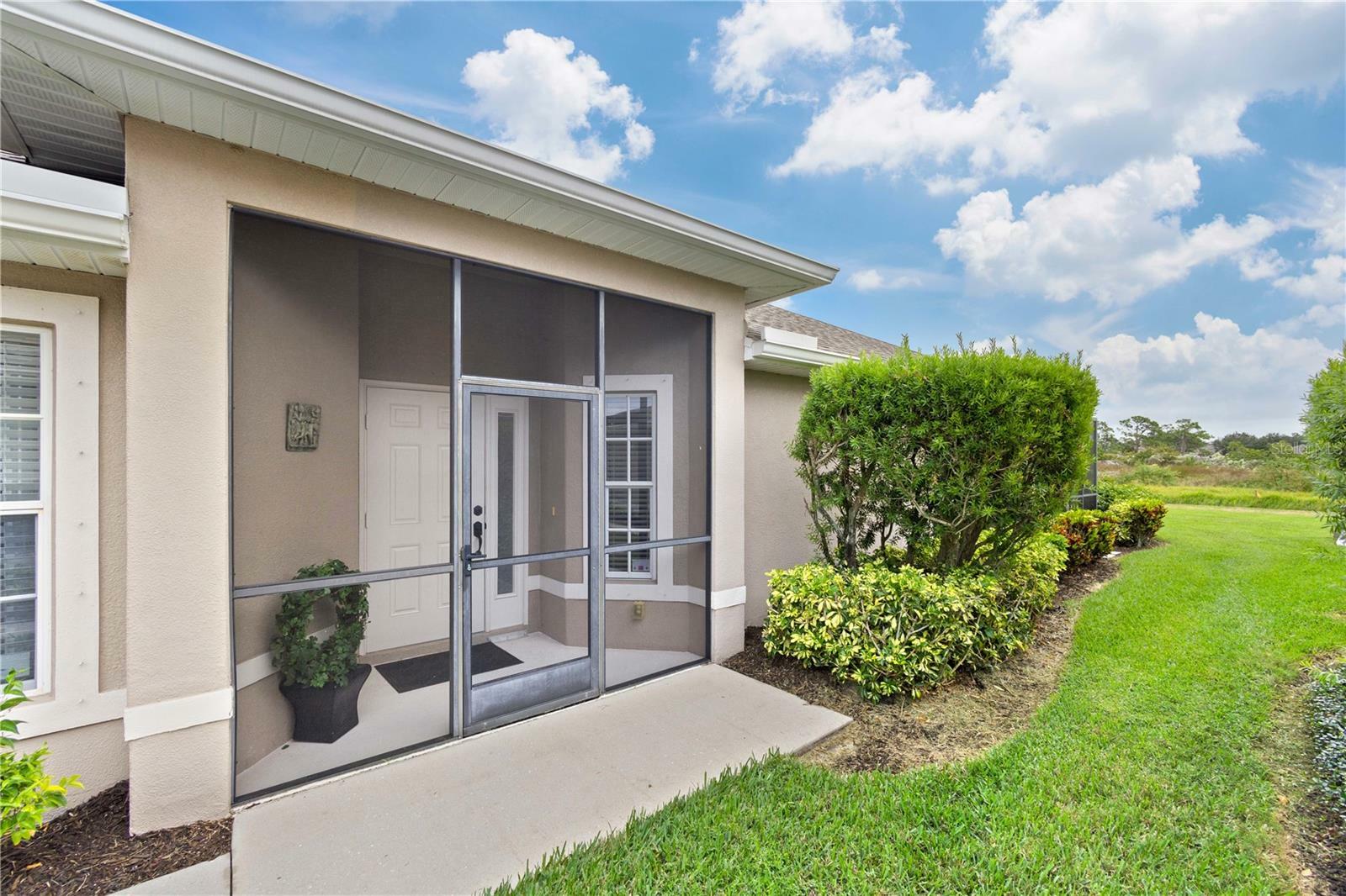 Property Photo:  3518 Lakewood Boulevard  FL 34287 