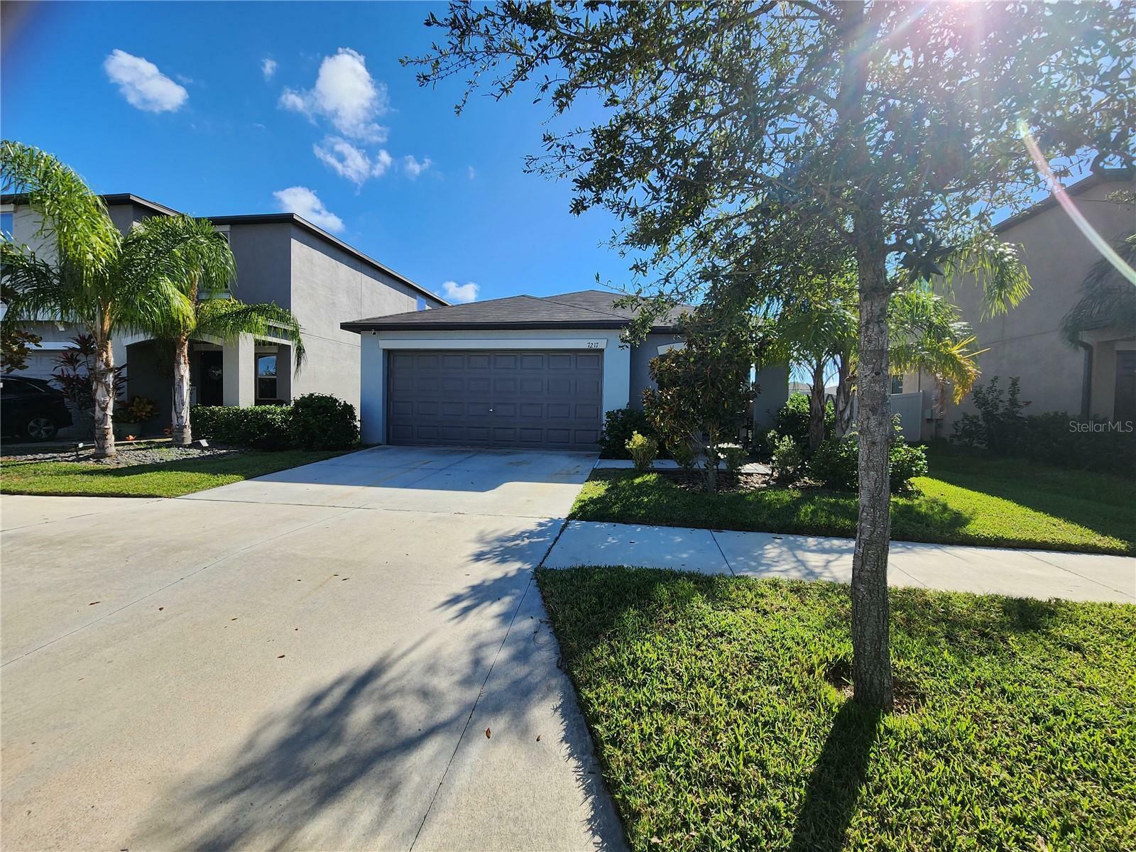 Property Photo:  7217 Ozello Trail Avenue  FL 33573 